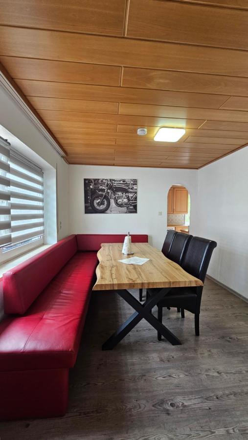 Haus Mitten In Herzen Von Γκούνζμπουργκ Εξωτερικό φωτογραφία